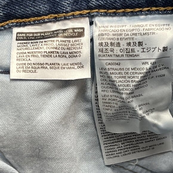 Levis Mens 44 469 Denim Shorts Loose Fit Light Distressed Below Knee Cotton - Picture 8 of 9